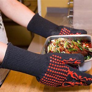 Premium Heat-Resistant BBQ & Oven Gloves β Essential Kitchen Safety Gear