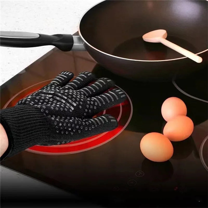 Premium Heat-Resistant BBQ & Oven Gloves – Essential Kitchen Safety Gear - Image 4